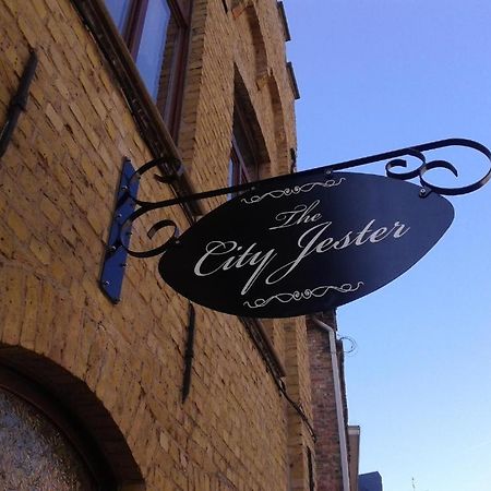 The City Jester Ieper Exterior photo